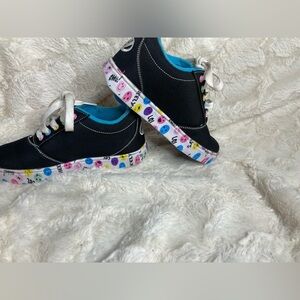 COPY - Heelys Pro 20 Prints Dark Multi Face Rainbow Smile size 2 y